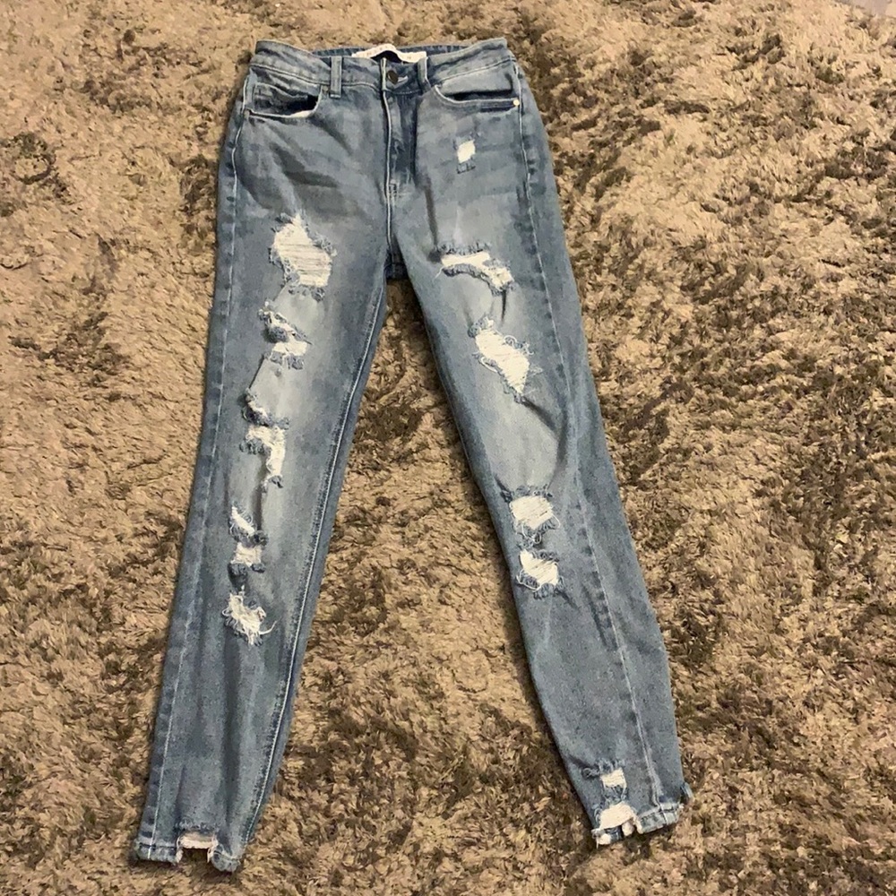 Tinseltown Juniors' Destructed Mom Jeans Size 7 The Mom Jean 7/28